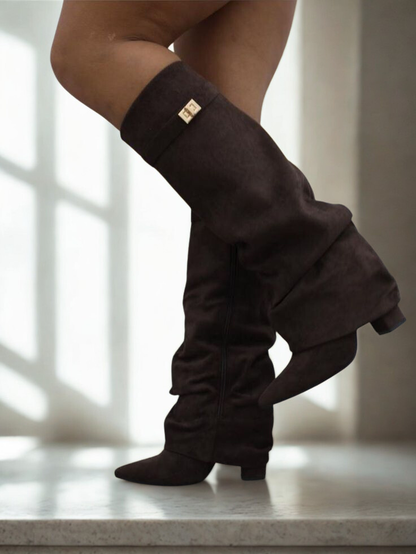 Divaura Suede Boots™